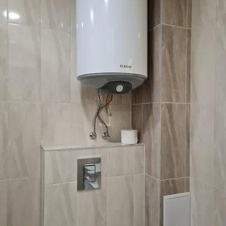 Ilarion 5 At Center 바르나