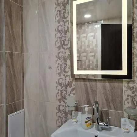 아파트 Ilarion 5 At Center