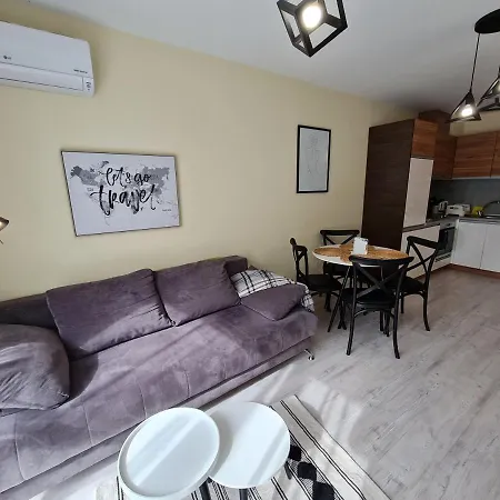 Ilarion 5 At Center *