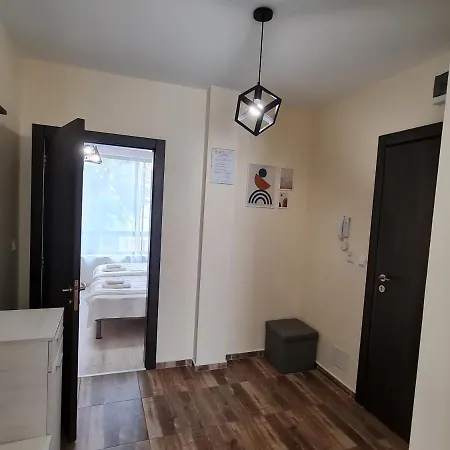 Ilarion 5 At Center * 바르나