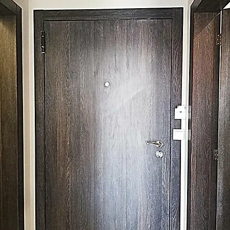 Ilarion 5 At Center 아파트 *