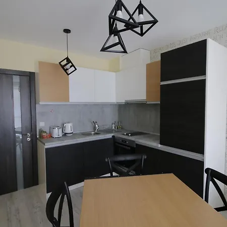 Daire Ilarion 5 At Center Varna