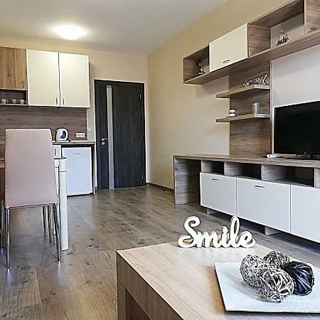 Daire Ilarion 5 At Center *