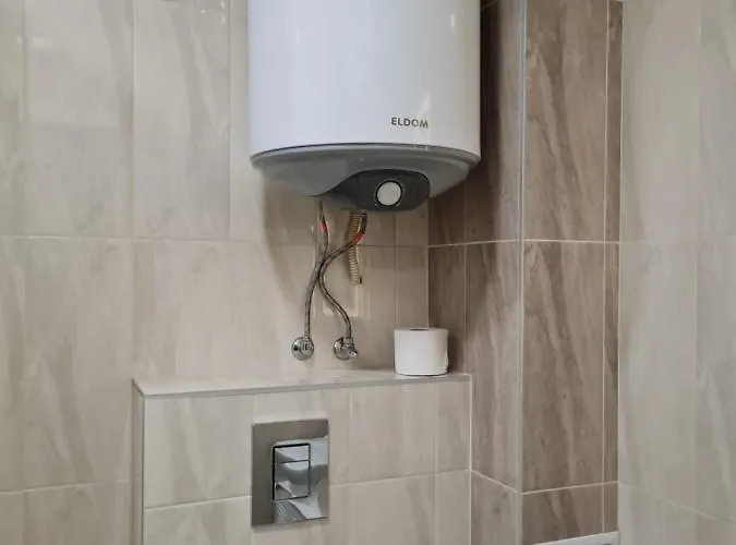 Ilarion 5 At Center ヴァルナ