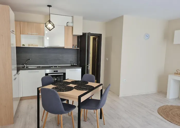 Ilarion 5 At Center *