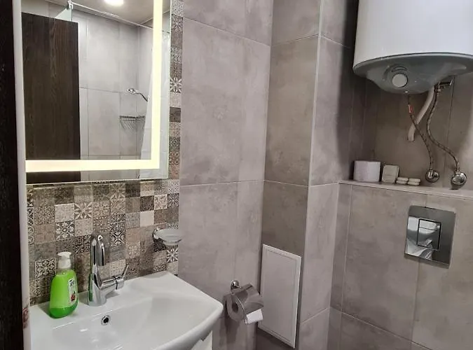 Ilarion 5 At Center アパート ヴァルナ