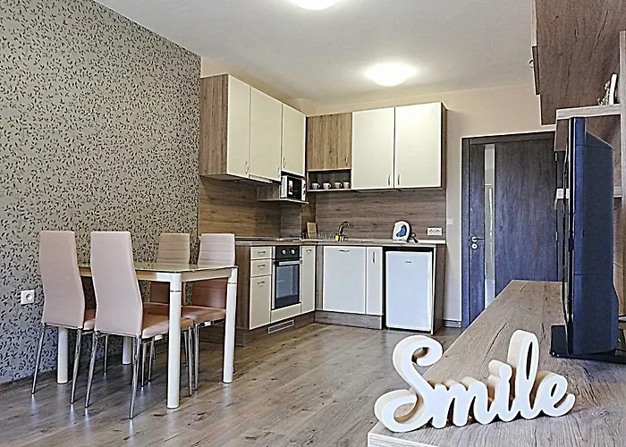 Ilarion 5 At Center * ヴァルナ