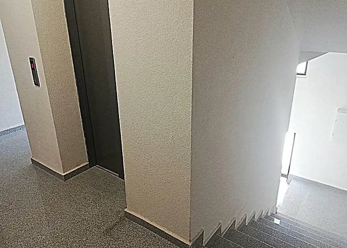 Ilarion 5 At Center アパート